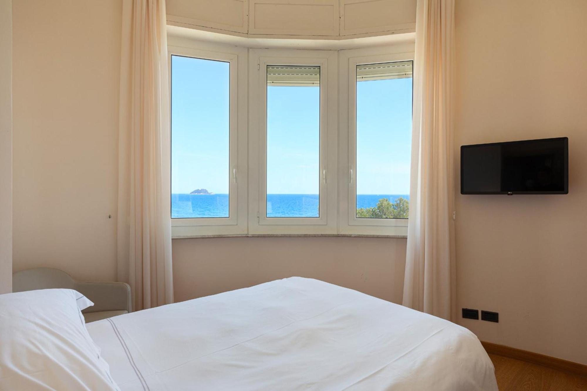 Grand Hotel Mediterranee Alassio Esterno foto