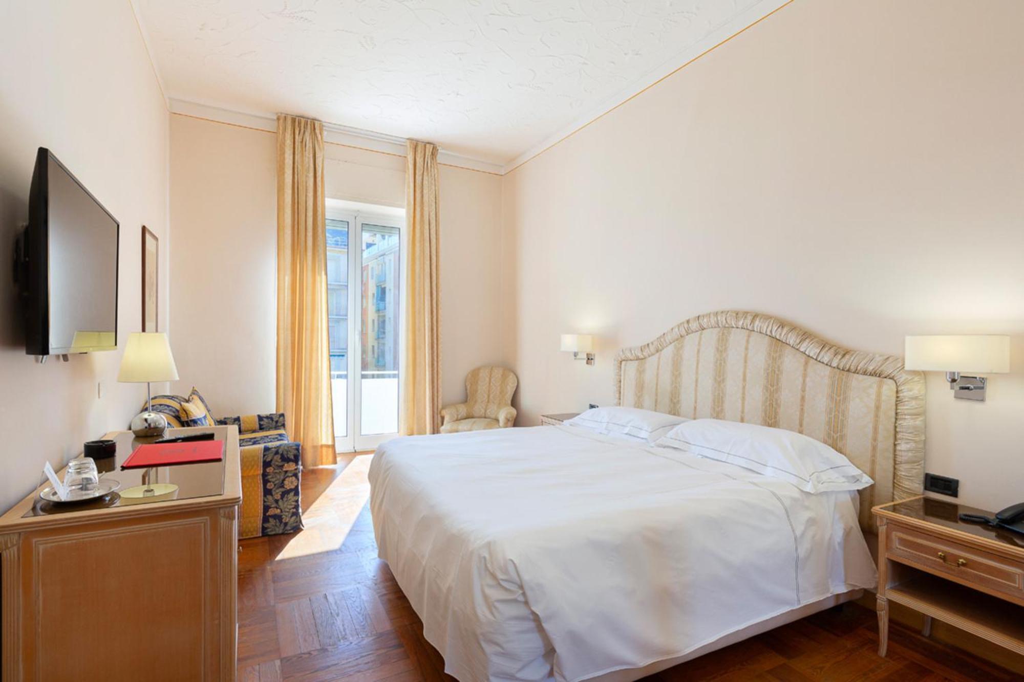 Grand Hotel Mediterranee Alassio Esterno foto