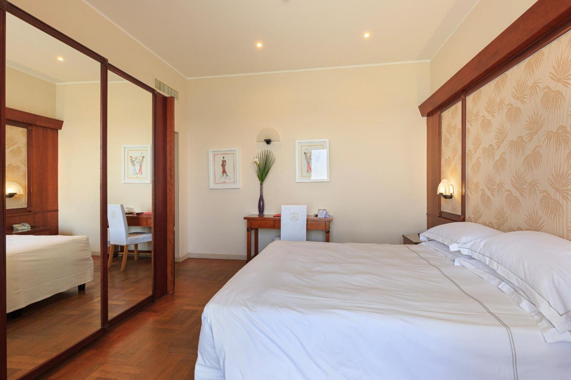 Grand Hotel Mediterranee Alassio Esterno foto